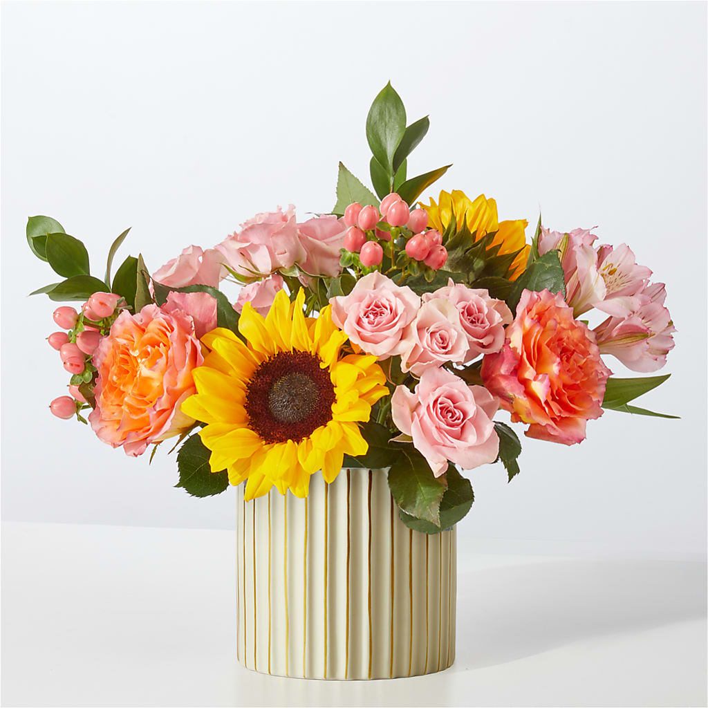 Sun's Out Bouquet – DIVINE FLORAL & GIFTS, Arlington TX