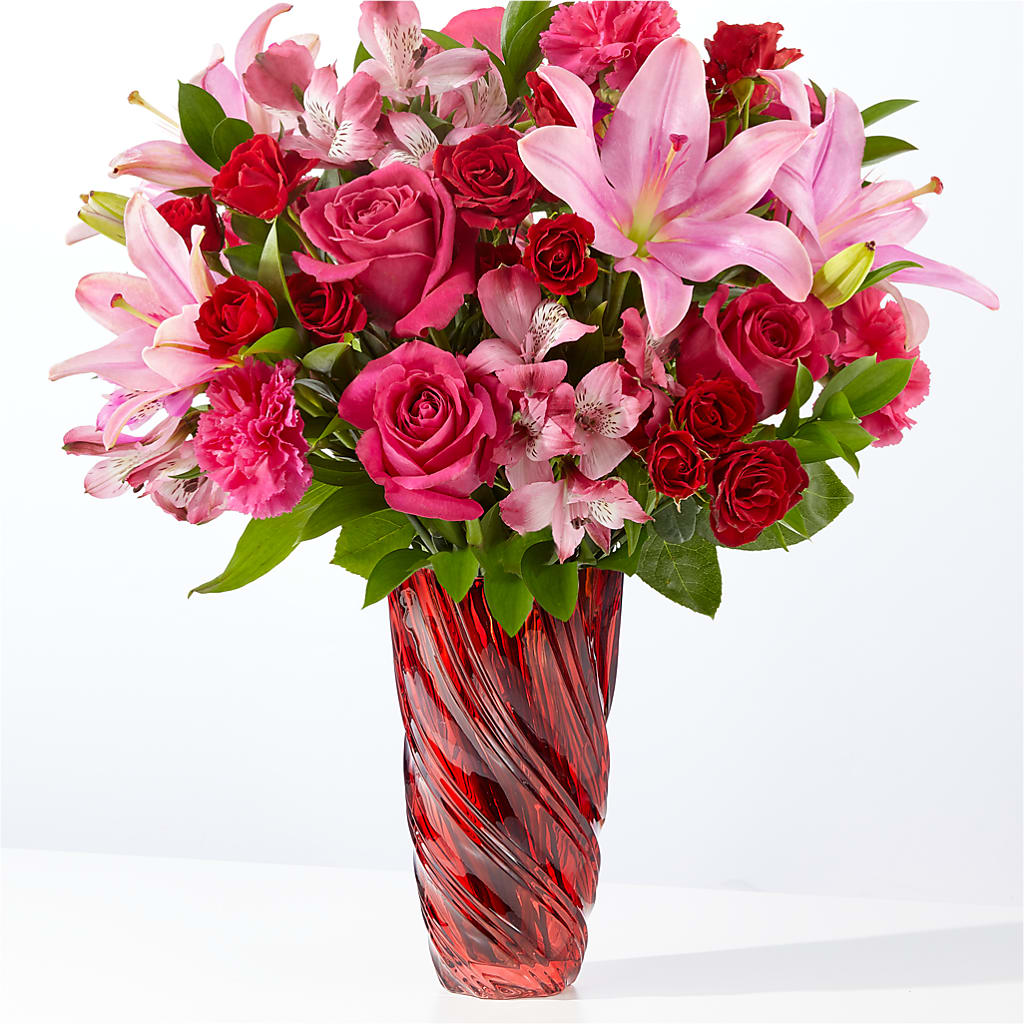 In Love Bouquet with Luxe Swirl Vase – DIVINE FLORAL & GIFTS, Arlington TX