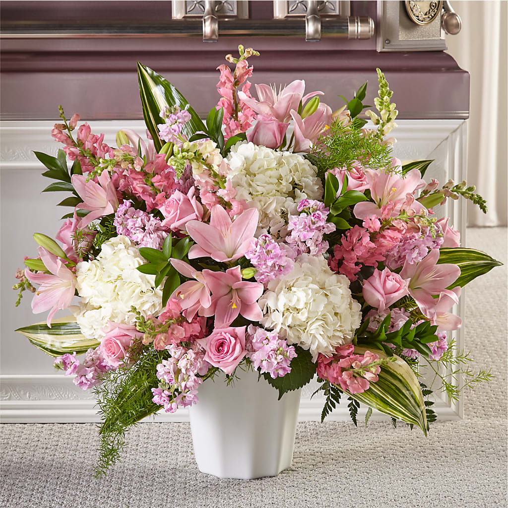 Simply Serene Floor Basket – DIVINE FLORAL & GIFTS, Arlington TX