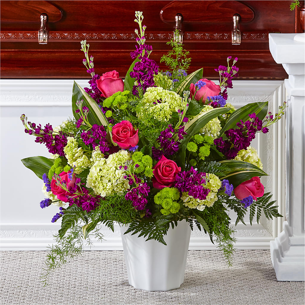 Beautiful Horizons Floor Basket – DIVINE FLORAL & GIFTS, Arlington TX