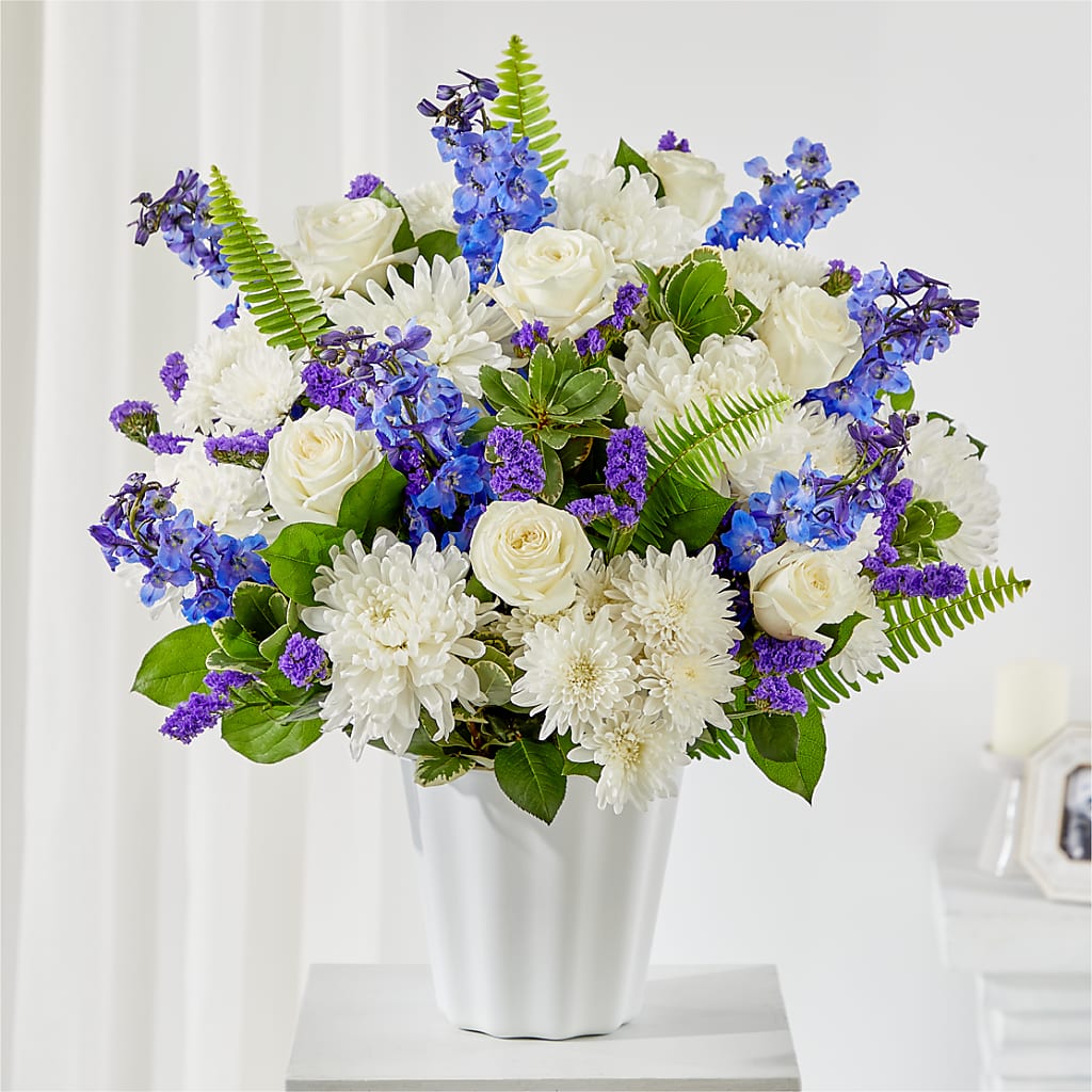 Hold Dear Tabletop Basket – DIVINE FLORAL & GIFTS, Arlington TX