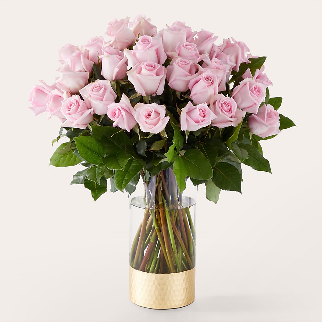 Picture Perfect Pink Rose Bouquet – DIVINE FLORAL & GIFTS, Arlington TX