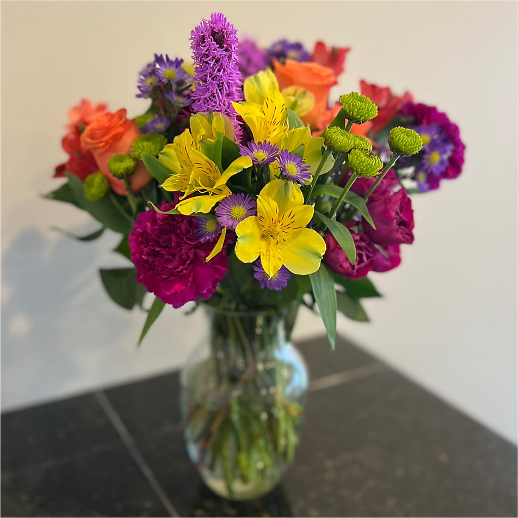 Bold & Bright – A Florist Original – DIVINE FLORAL & GIFTS, Arlington TX