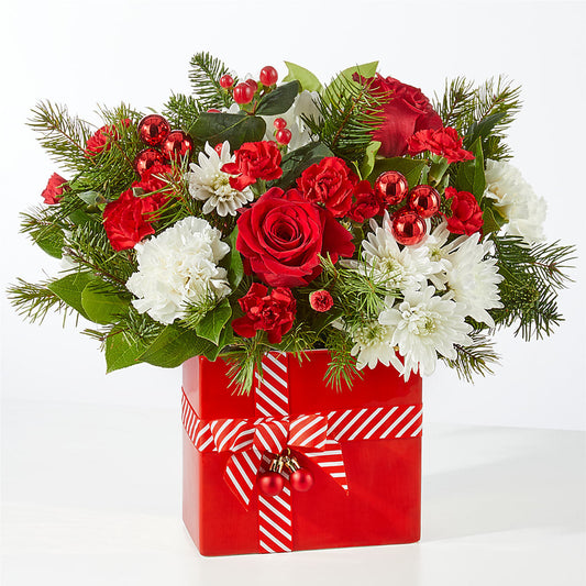 Presents Under the Tree Bouquet – DIVINE FLORAL & GIFTS, Arlington TX