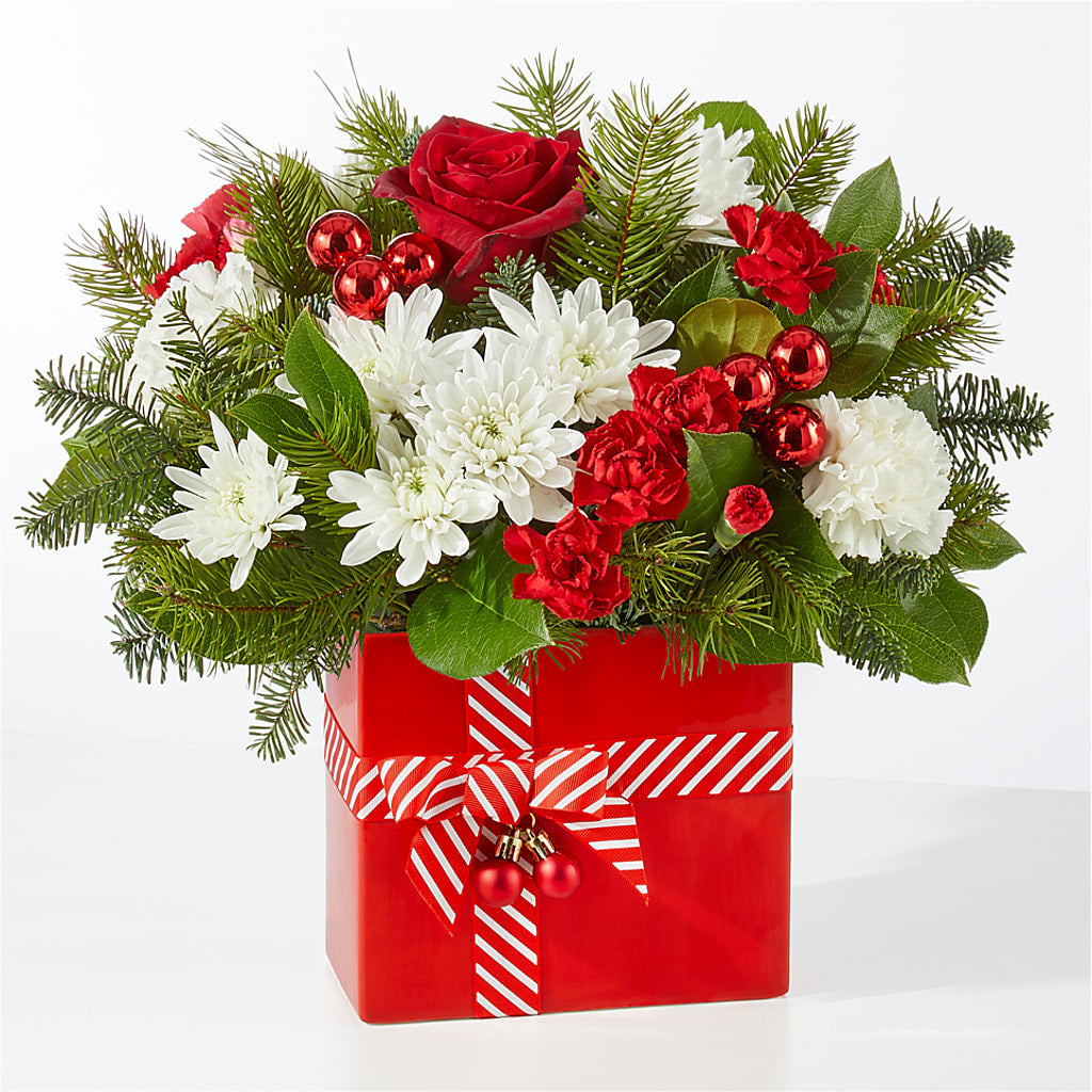 Presents Under the Tree Bouquet – DIVINE FLORAL & GIFTS, Arlington TX