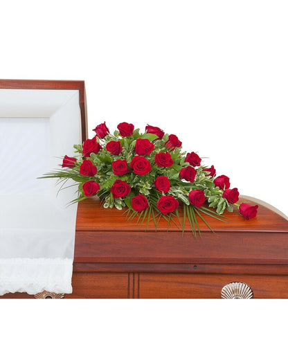 Simply Roses Standard Casket Spray - Full – DIVINE FLORAL & GIFTS, Arlington TX