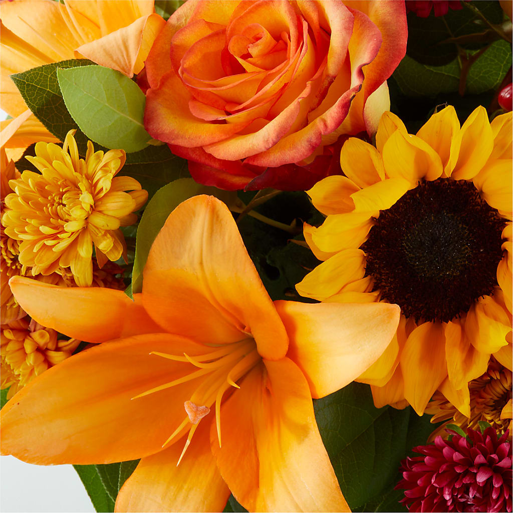 Grateful Centerpiece – DIVINE FLORAL & GIFTS, Arlington TX