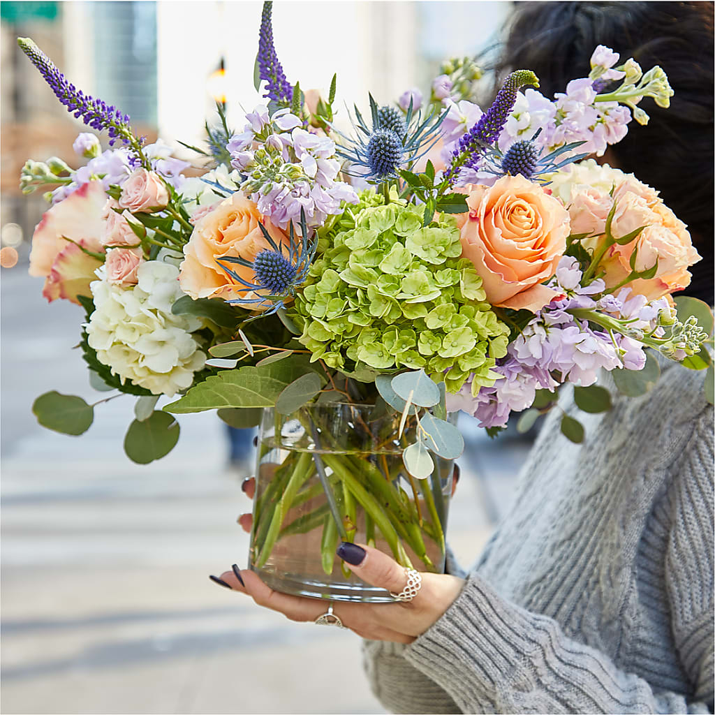 Porch Swing Bouquet – DIVINE FLORAL & GIFTS, Arlington TX