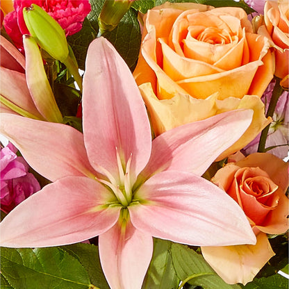 Bisous Bouquet – DIVINE FLORAL & GIFTS, Arlington TX