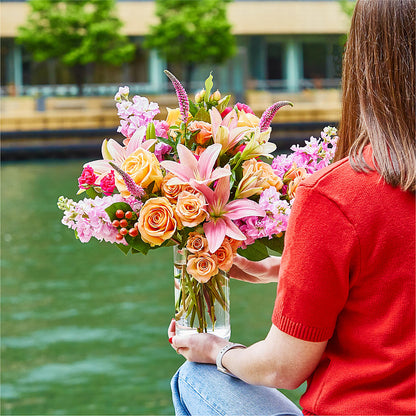 Bisous Bouquet – DIVINE FLORAL & GIFTS, Arlington TX