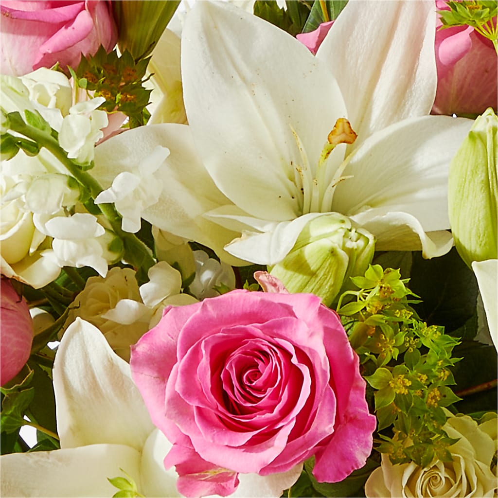 Fondly Bouquet – DIVINE FLORAL & GIFTS, Arlington TX