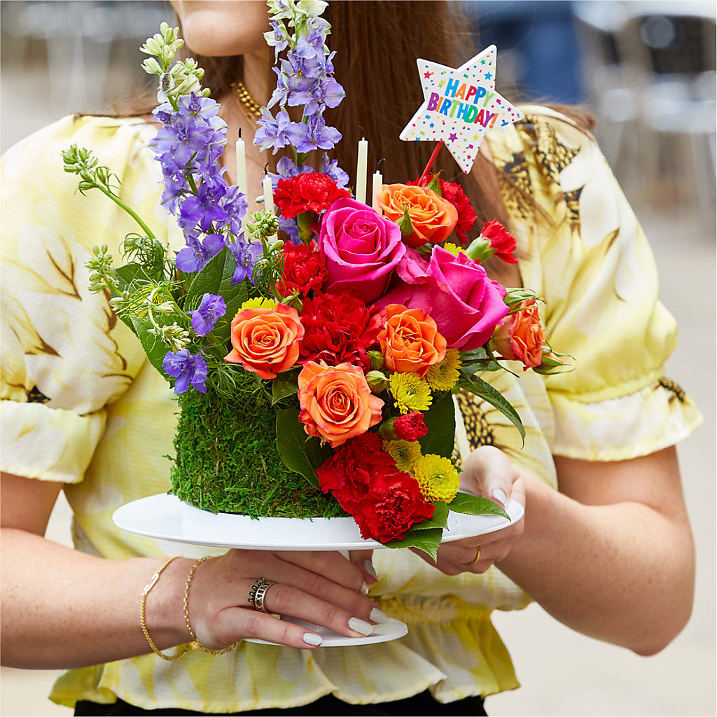 Best Year Yet Floral Cake – DIVINE FLORAL & GIFTS, Arlington TX